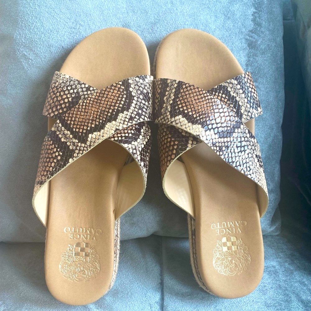 END OF SUMMER SALE!!! Like New, Rickert Flatform Espadrille